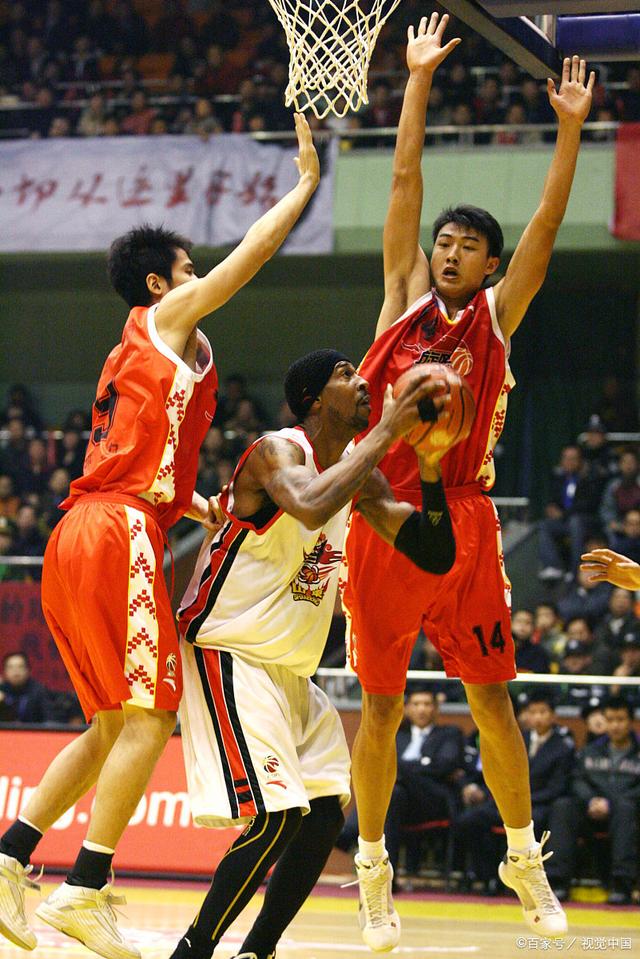 风云突变多特蒙德转会期内部沟通，CBA季后赛版图或变，赛场秩序良好，高层口径保持一致的简单介绍