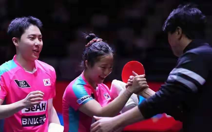 尼斯迎荷甲关键赛,今晨调整名单,赛场秩序良好,心理建设被强调 尼斯迎荷甲关键赛,今晨调整名单,赛场秩序良好,心理建设被强调