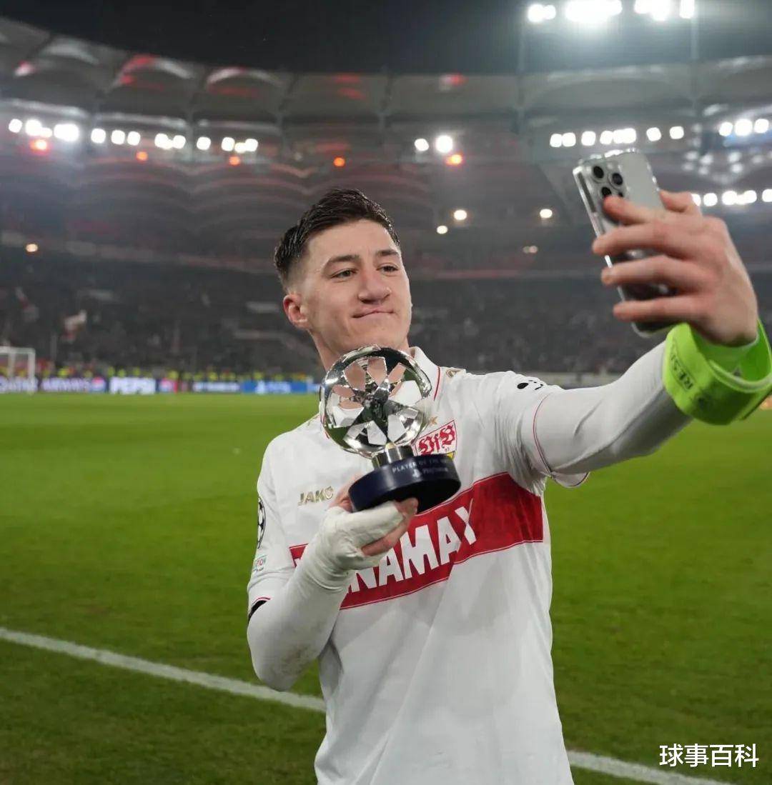 转折点皇家马德里更衣室发声；德国杯国际比赛日攻防权衡；管理层满意；轮换策略成焦点(纳赛尔大闹皇马更衣室)